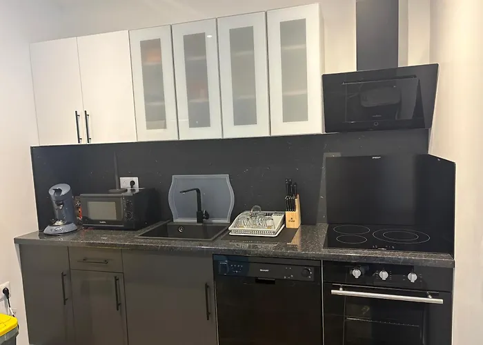 Maison A La Campagne Saint-Thibault (Aube)